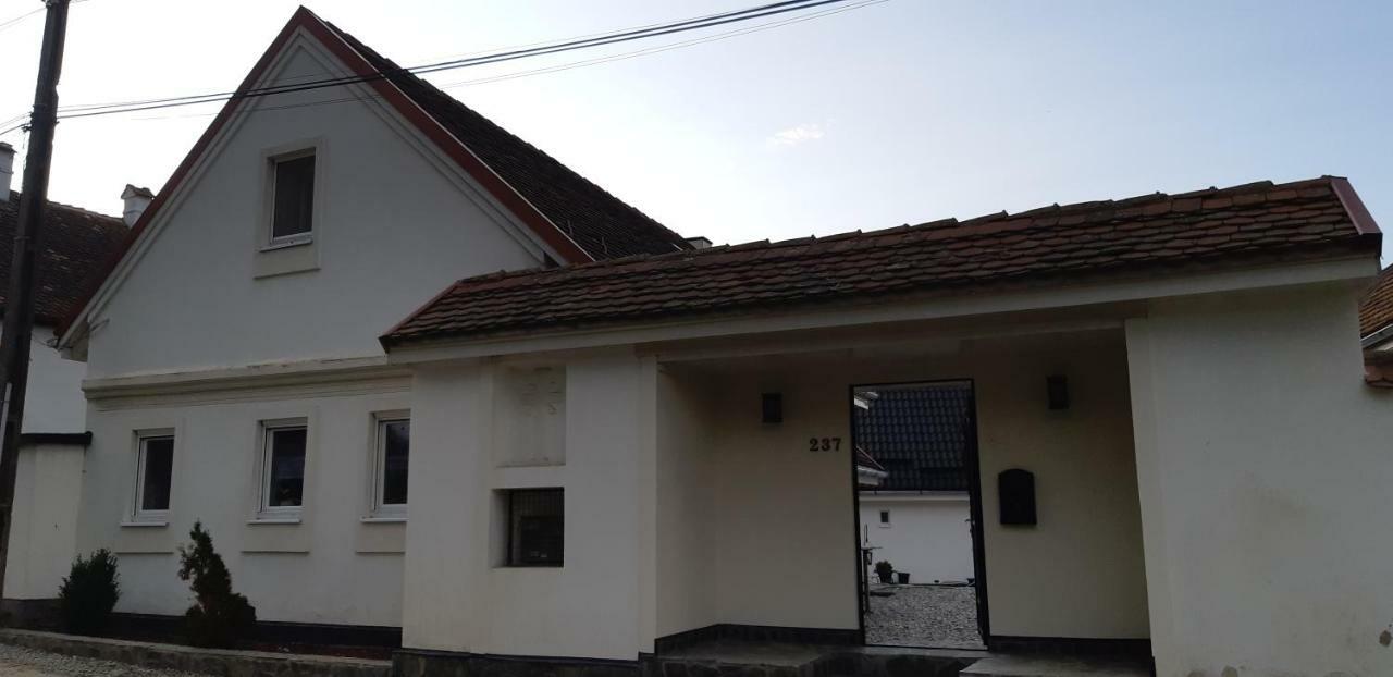 Casa Martin Porumbacu de Sus Exterior foto